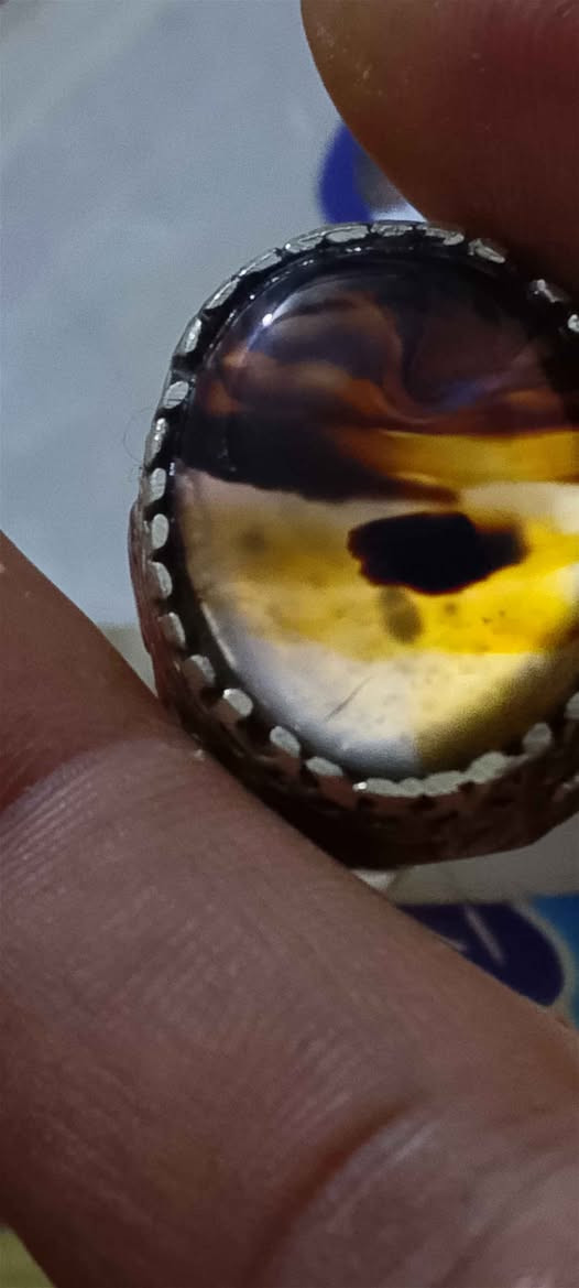 خاتم عقيق يماني قديم 
فضه صياغه خراسانيه 
عيار 925 سعره 30 البصرة, العراق


**إذا كنت صاحب هذا الإعلان وتريد حذفه لأي سبب، رجاءا أرسل رسالة إلى الدعم الفني**