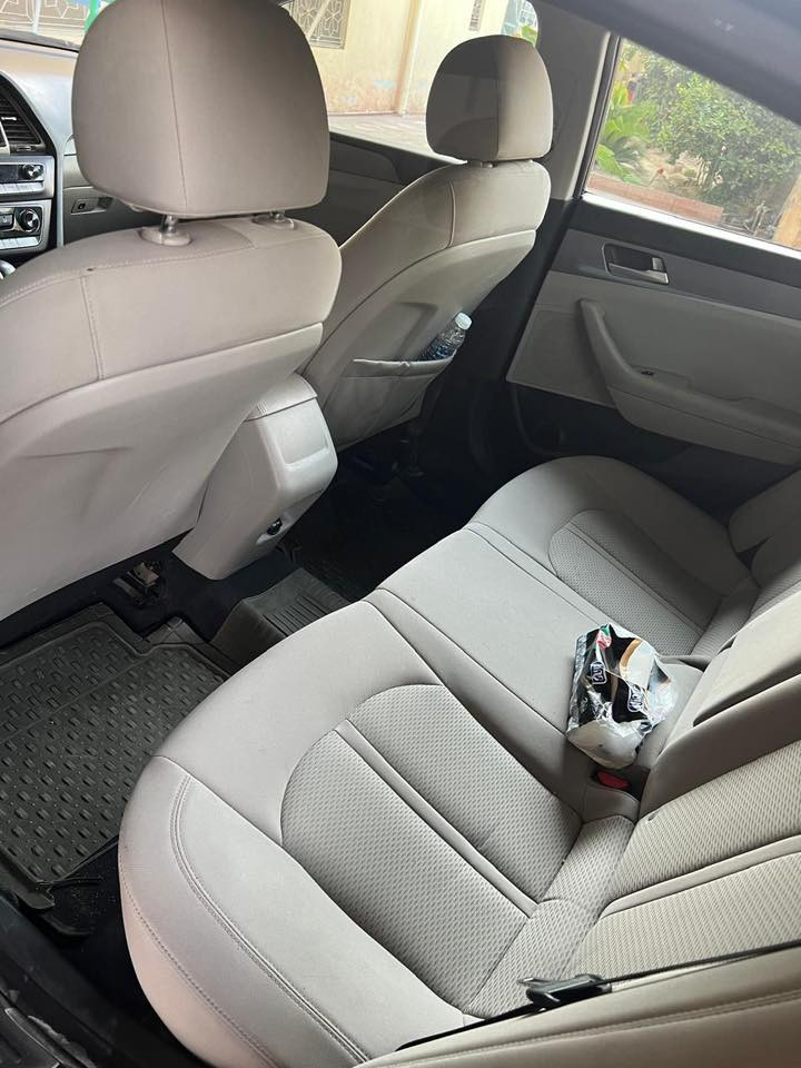 السلام عليكم
سوناتا 2018 وارد امريكي 
محرك 2400
رادارات جانبية بالمري 
شاشة وكامرة دوارة 
حساسات 
محرك مكفول ممفتوح ابد
جاملغ وبنيد بامريكا وبيها بالصندوق صبغ  قليل جداً 
وبالعراق صار عندي جاملغ ايمن بارد 
ماشية 89 السيارة حلوة وناعمه وترايها حلو العنوان بغداد / منطقة العطيفية

السعر 115 بيها مجال بسيط 
للاستفسار أكثر موجود واتساب او اتصال على الرقم 
***********
