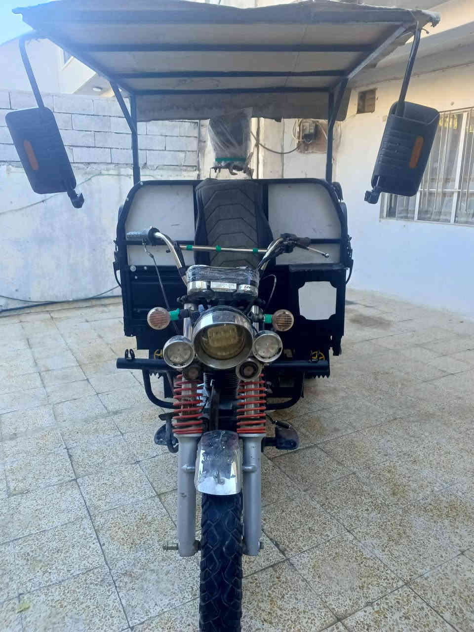 السلام عليكم ستوته للبيع جمره موديل 21محرك 23 معمر منفيس السعر مليون و 200الف حي التحرير الأيسر قرب جامع المستغفرين للتواصل***********
