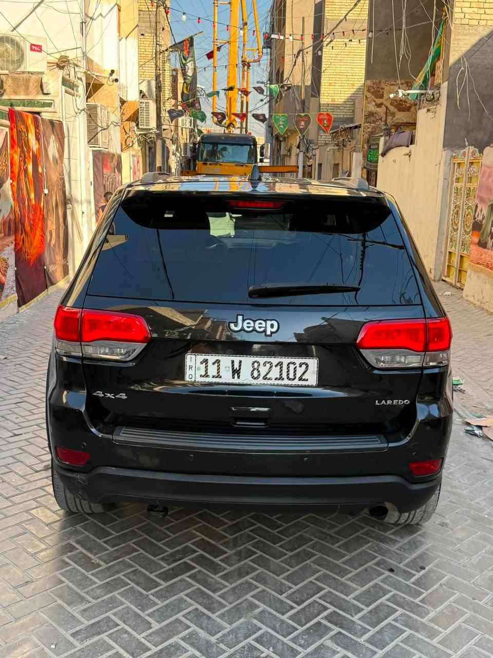 جيب موديل 14 خليجي  بيها بابتين مبدلات وجاملغ صبغ وقبق الجنطه بانزين كله عادي سياره فور ويل شفتات ستيرن داش كام شادلها  فتحه تبريد ثلج رقم بغداد بسمي 
سعر 160 وبيها مجال قليل لل الاستفسار ***********

