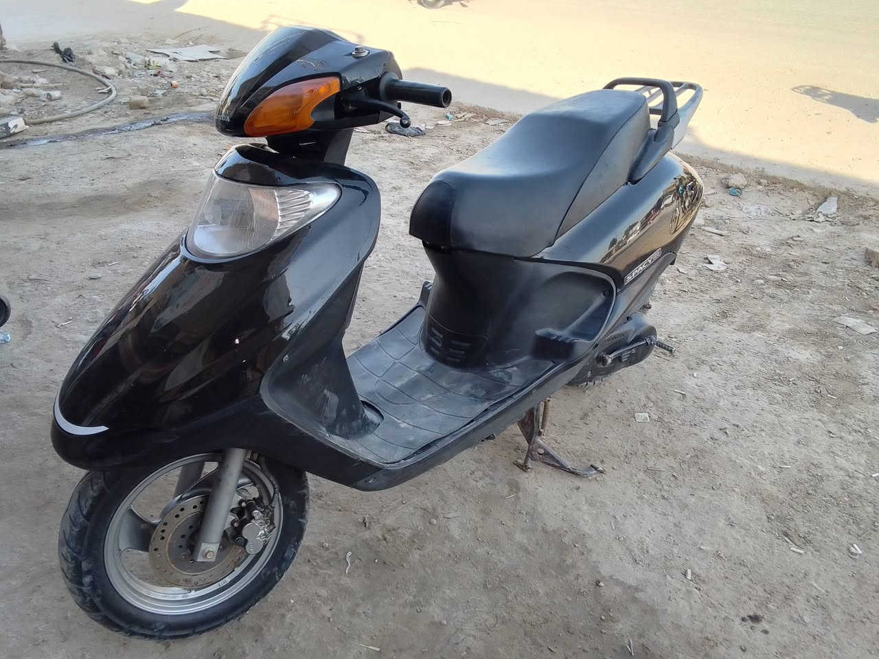 البيع سبيسي ياباني جازه مكان كوت شاع نفظ سعر 400 وبيه مجال رقم ***********
