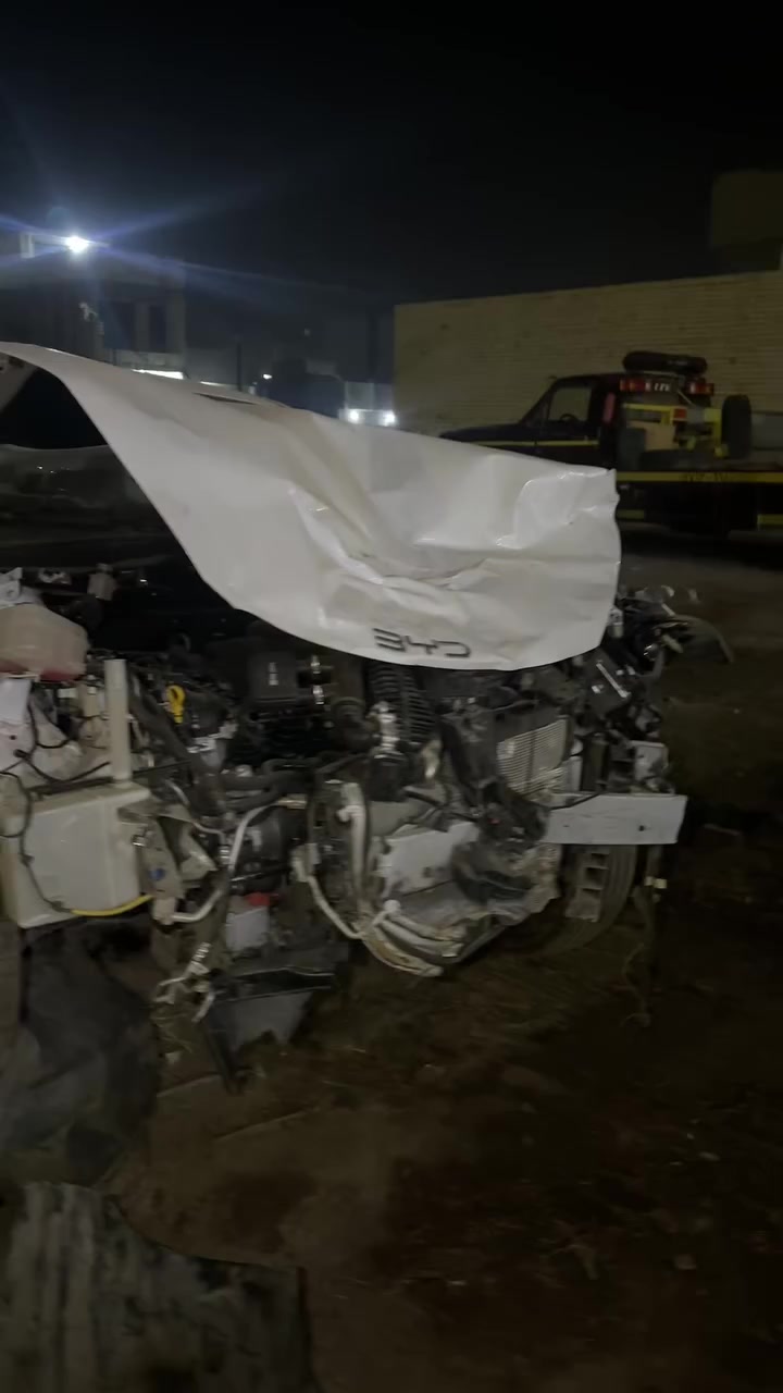 دفع الله ماكان اعظم.. الحمد لله 🤲 بالحديد .
للبيع بي واي دي 2025سيل05 على حادثها 
مكـاني بغداد ابوغريب

***********
