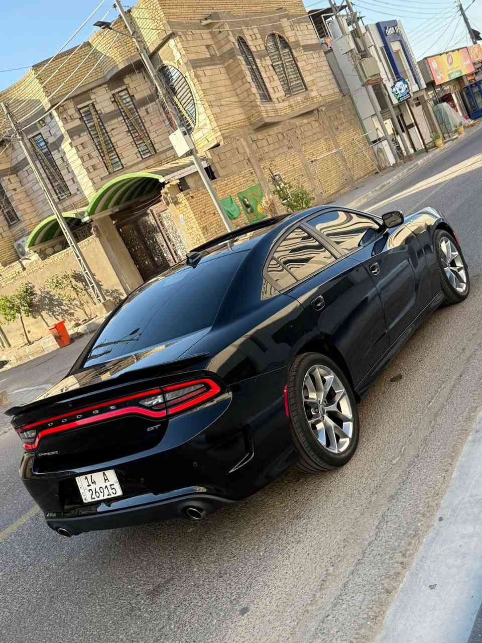 السلام عليكم للبيع دوج جارجر مديل 2023 رقم بصرة حرة هزة ورقم جديد  ☑️
المواصفات  :
⚫️سلايد روف  
⚫️محرك 3600 ستة سلندر / تو ويل
⚫️بصمه تشغيل دخول ذكي 
⚫️تشغيل عن بعد 
⚫️ويل كب حجم 20 
⚫️كشنات (تدفئه )  
⚫️تبريد قطعتين 
⚫️شاشه كبيره تدعم Android Auto/car play
⚫️رقم بصرة بأسمي 
⚫️السعر 188   

معروفة مواصفات GT مكان السيارة البصرة بيه صبغ بيبان جهة السايق بجم كبس السيارة مديل 2023 اصل 2021 للاستفسار 
***********
***********
