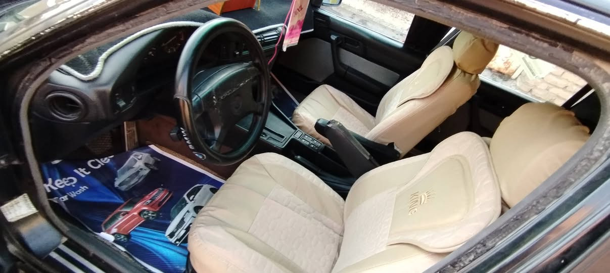 السلام عليكم بي ام ٥٣٥ سياره حلوه السعر ٥٠ *********** الاستفسار على الرقم
