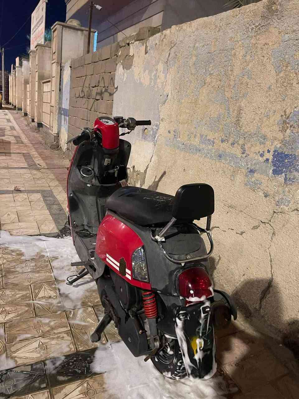 بوليسي للبيع كفاله عامه شرط ما جارده صاله 5 أيام طالعه من الحاويه تفاصيل ***********
