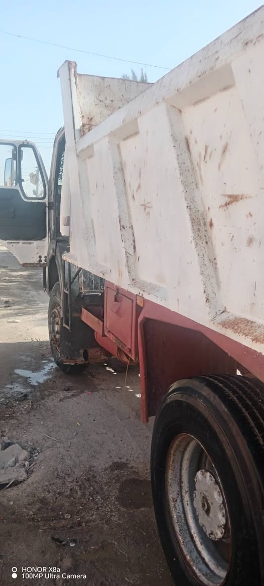 السلام عليكم لبى 83 شاصي مكفول باج بطن مكينه 8 م اكسن جي اف باتريات جديدات سعر 130 بيه مجال مكان سياره ناصريه الفضليه ***********
