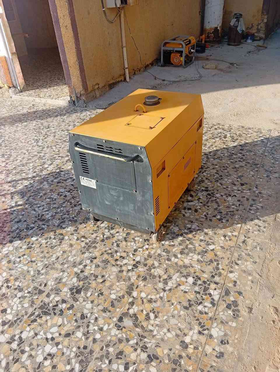 مولد كاز كامه  للبيع ماعرف شبيها طفت  قفلها 200قفل ***********
