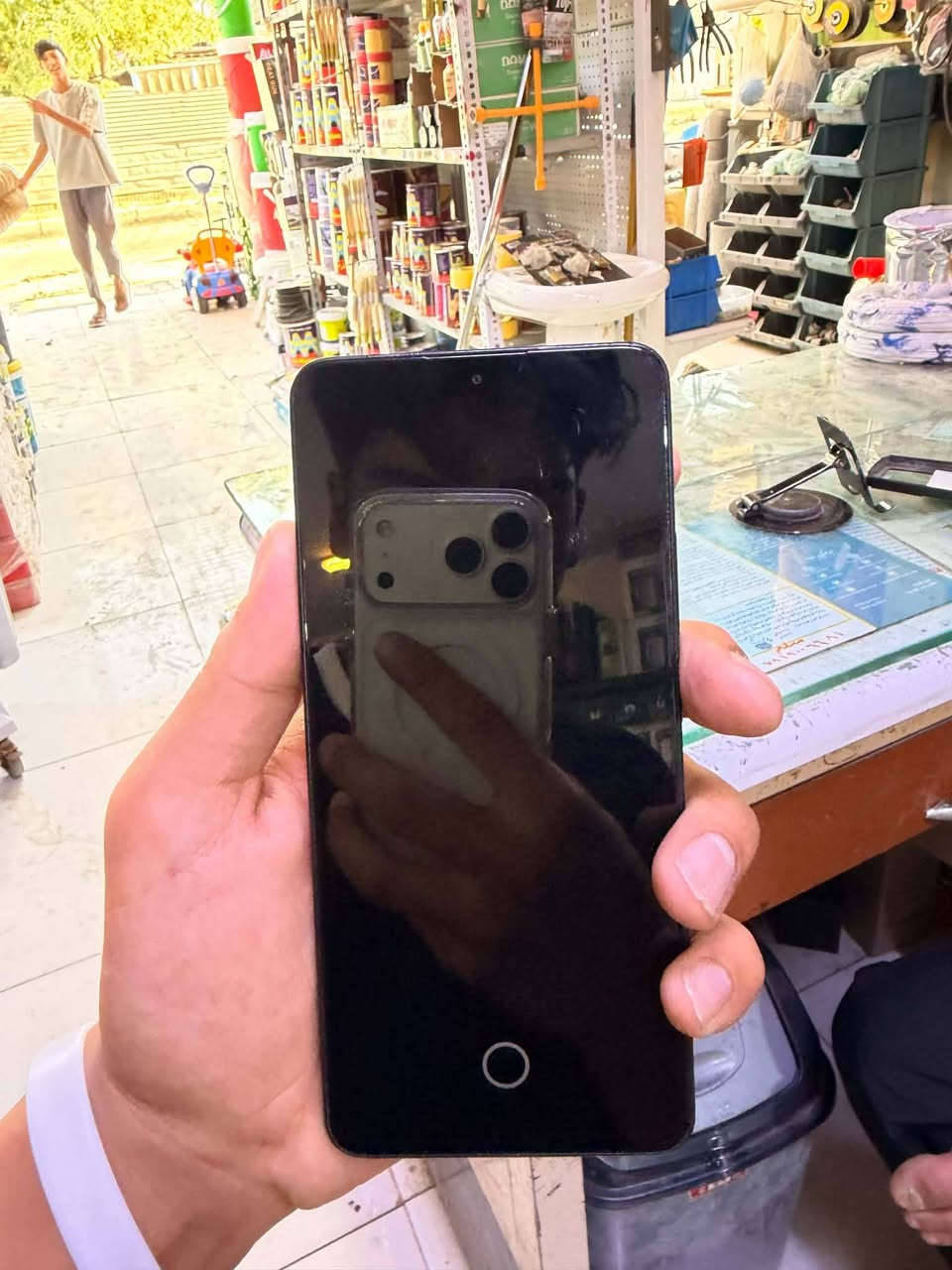 سلام عليكم شباب موبايل بوكو اكس 6 برو الذاكره 256 الجهاز نضيف يخبل كامل ملحقات الجهاز الضهر ماله جلد لونه يخبل وال سعر 300
 وبيه مجال الطيبين رقم ***********واتساب موجود عله هاذا رقم
