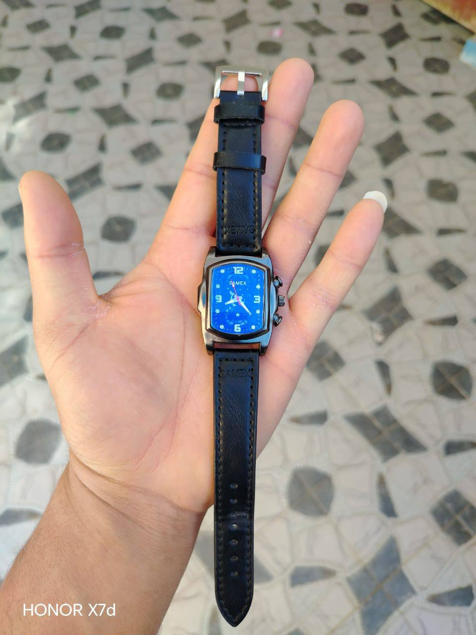 يالله تم وصول وجبه جديده من الساعات اليابانيه المستخدمه الباله... للتواصل مراسلة  او الإتصال على الرقم ***********
