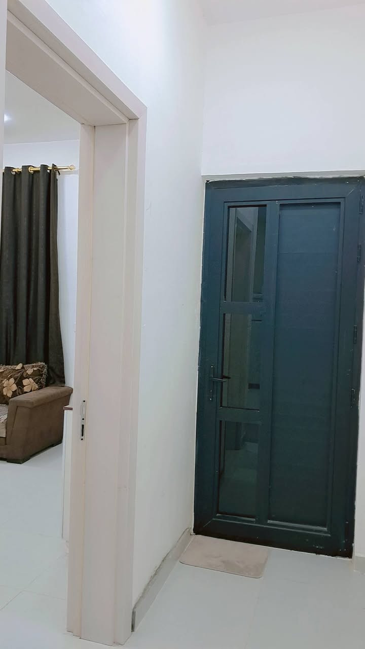 بيت للبيع ١٠٠م طابق واحد قرار ٢٥ بناء حديث ٢٠٢٥ ابواب شبابيك المنيوم نهاية شارع خولة قريب ع شارع ٦٠ للاستفسار الاتصال ع الرقم***********  السعر ٩٠ قفل
