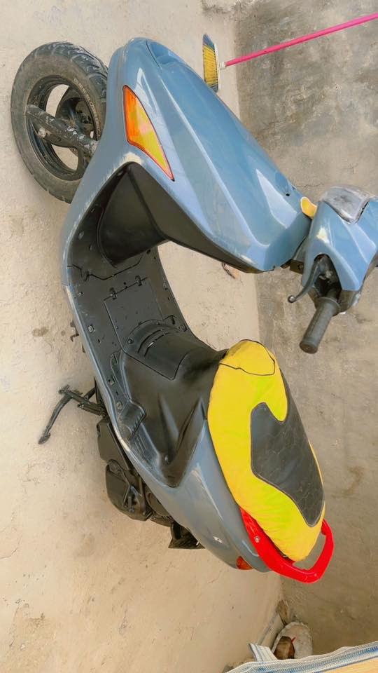 للبيع
مامفتوحة
جاهزة من كلشي 
السعر:375 قفل من الاخير
مكانها ديوانية
***********
