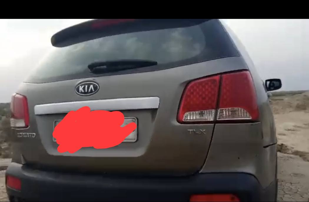 السلام عليكم سياره ادوات للبيع سورنتو موديل 2014 السياره جاهز بيه رقم وسنويه رقم بغداد السياره مكانه ذي قار قضاء الشطره السعر خاص رقم التلفون ***********والخاص مفتوح السياره كلش نضيفه
