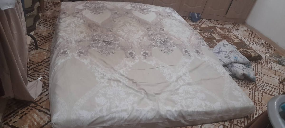 دوشك نفرين ضغط عالي اسفنج مو سبرنك السعر ب٣٠ الف


**إذا كنت صاحب هذا الإعلان وتريد حذفه لأي سبب، رجاءا أرسل رسالة إلى الدعم الفني**