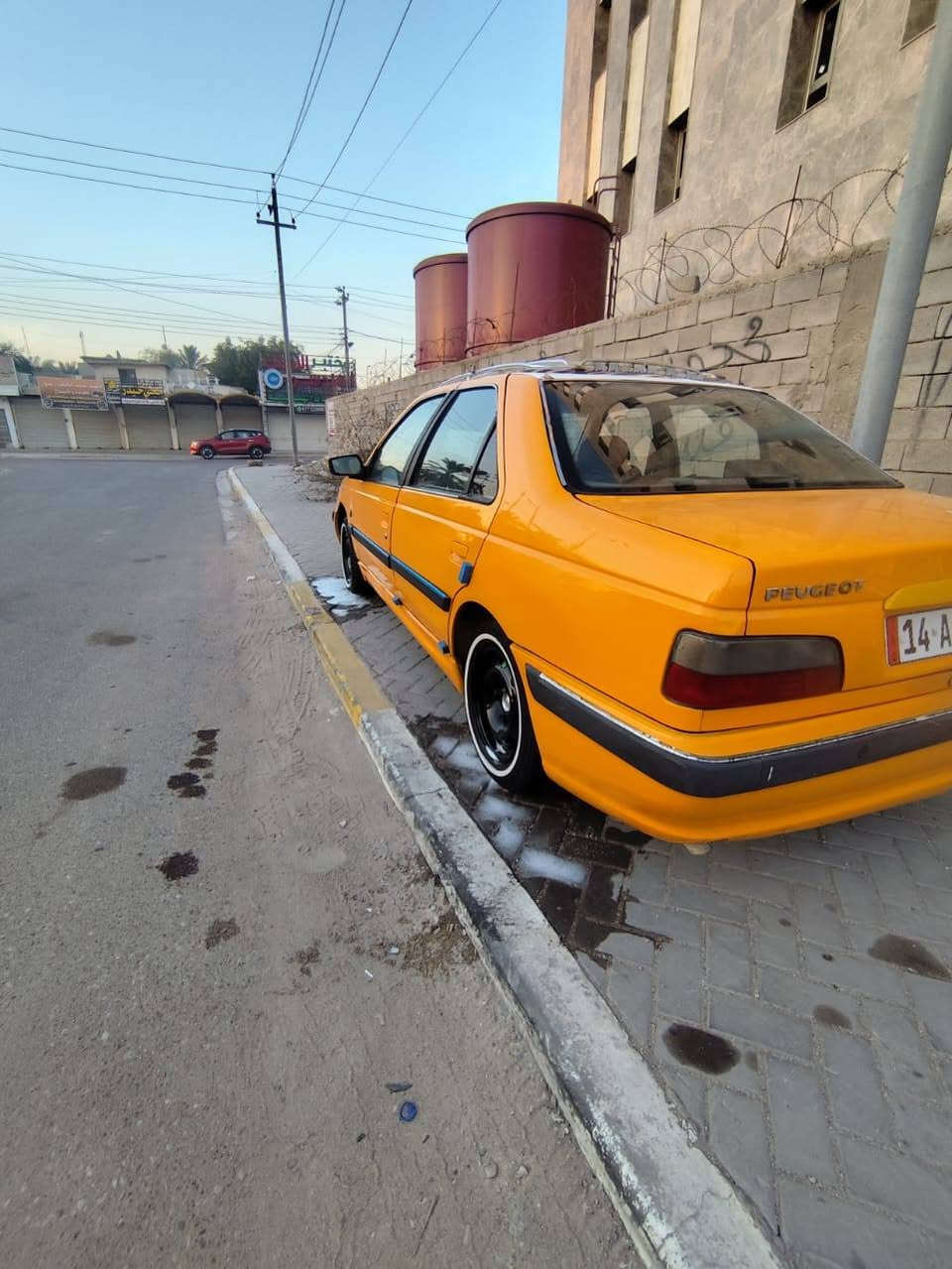 بيجو موديل 2018 السنويه2030 بصرة بيه ضربه بلجاملغ الايمن وثاني تبديل فقط تبريد مكينه كير جدد حداد جديده تخم تايرات كهرباياته كله شغاله مابيه نقص 48وبيه مجال قليل جدآ مكاني الشعيبه ***********
