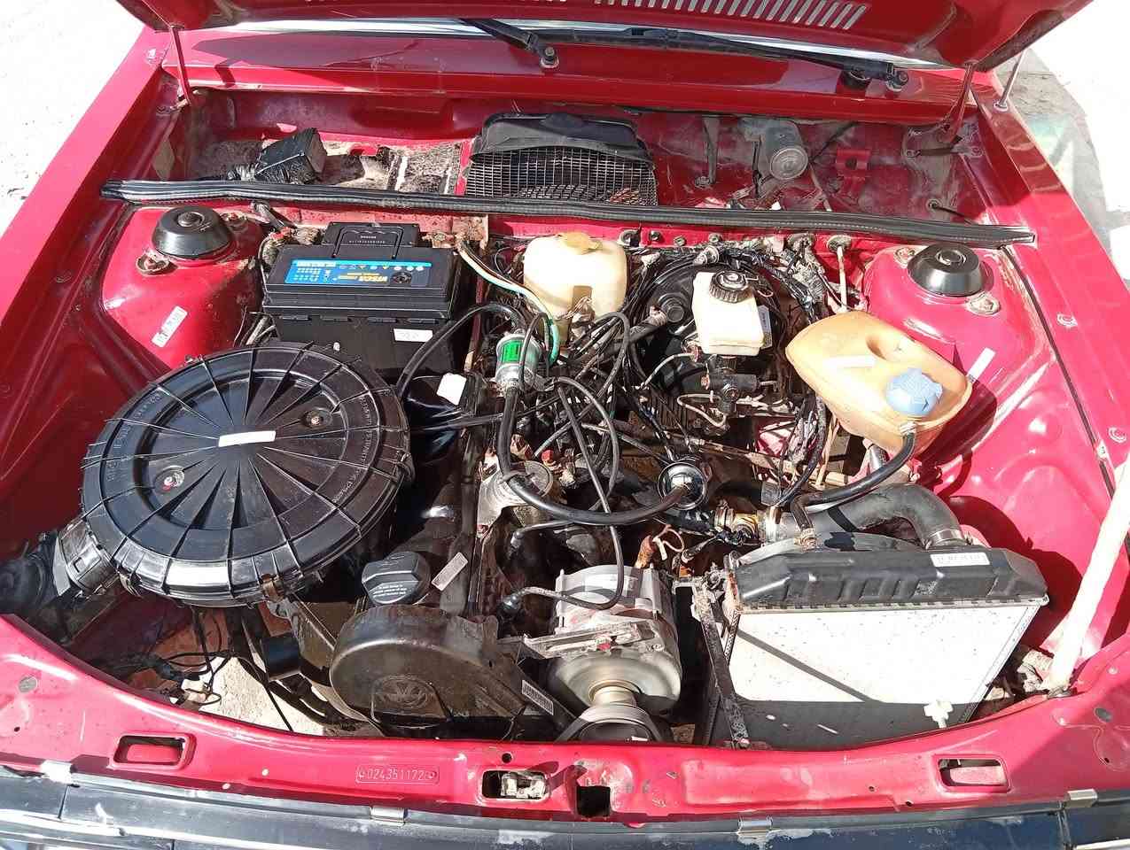 سلام عليكم
برازيلي موديل 1988 سياره بلاديه كل نقص مابيه 
كير ومكينه مكفولات تبريد شغال مكفوله من ضربه 
ترايك البصره سعر 42 وبيه مجال رقم بغداد مشروع 
وطني نكليزي راعيه بكربلاء رقم ***********
شراي يتصل مكاني كربلاء حي العامل سياره أحله من الصور 
وكاله
