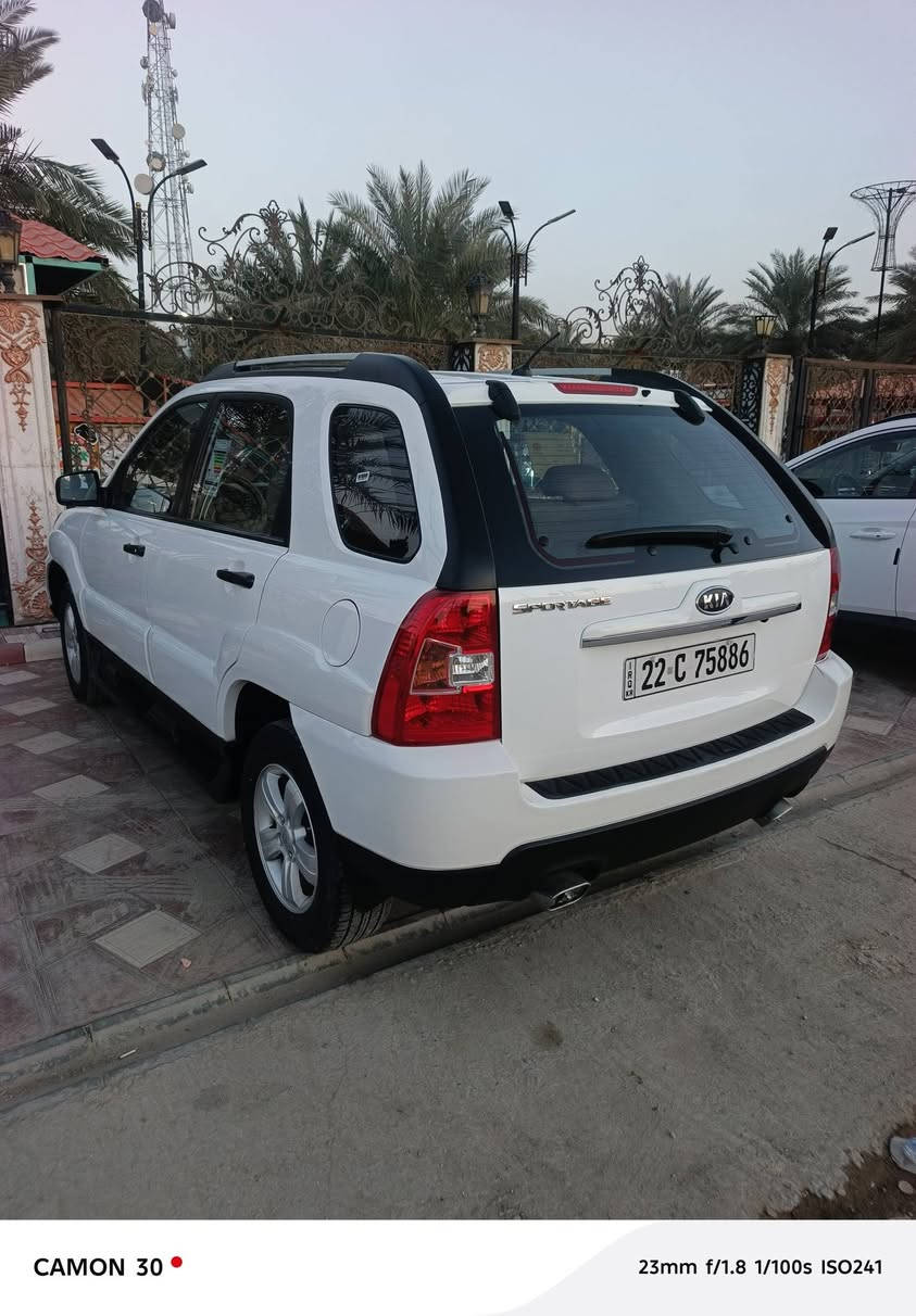 السلام عليكم
سبورتج موديل 2010 خليجي فول مواصفات
السياره جاهزه للاخير كير محرك حداديه تبريد كله جديد
السياره مكفوله كفاله عامه من الصبخ والتبديل والضربه
رقم اربيل مالكه يمي اتريد تحويل اتريد وكاله بخدمتك السعر 130 وبيه مجال بسيط
مكان السياره بابل للاتصال ***********
