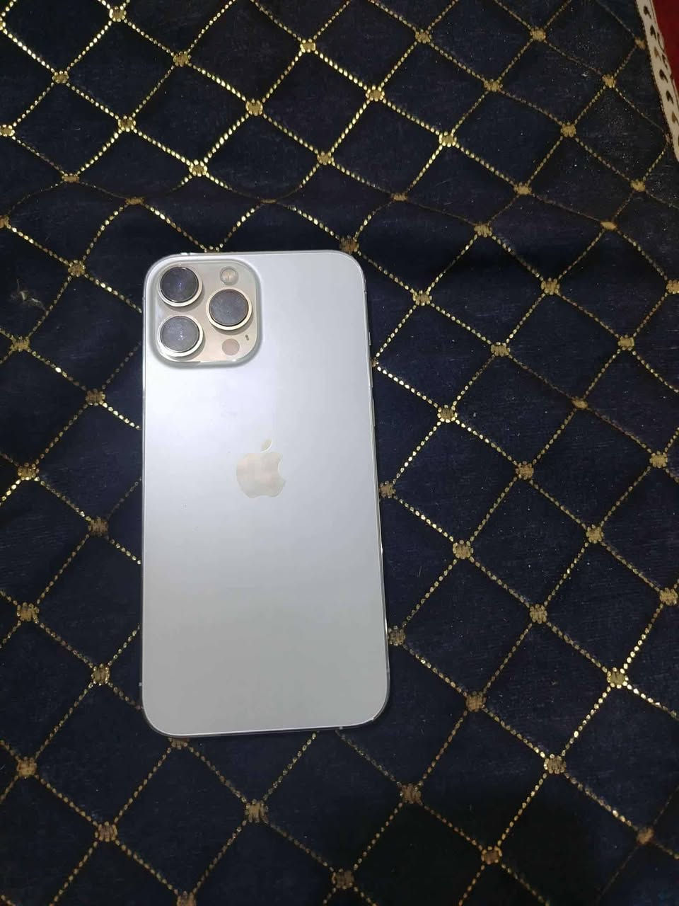 ايفون 13بطاريه 95بلادي ذاكره 512ما مفتوح ***********
