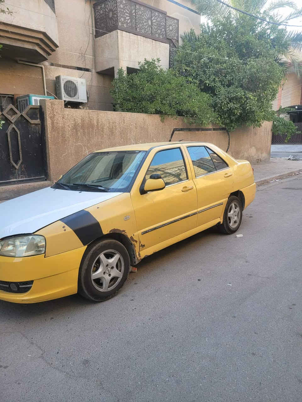 شيري كوين للبيع تبريد شغال محور كير مكينه كورلا 
سياره نضيفه خير من الله كهربائيته شغاله مكاني بغداد الكرخ الغزاليه السعر ٣٢ ورقه وبيه مجال ***********
