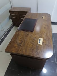 أثاث مكتب • ديكور