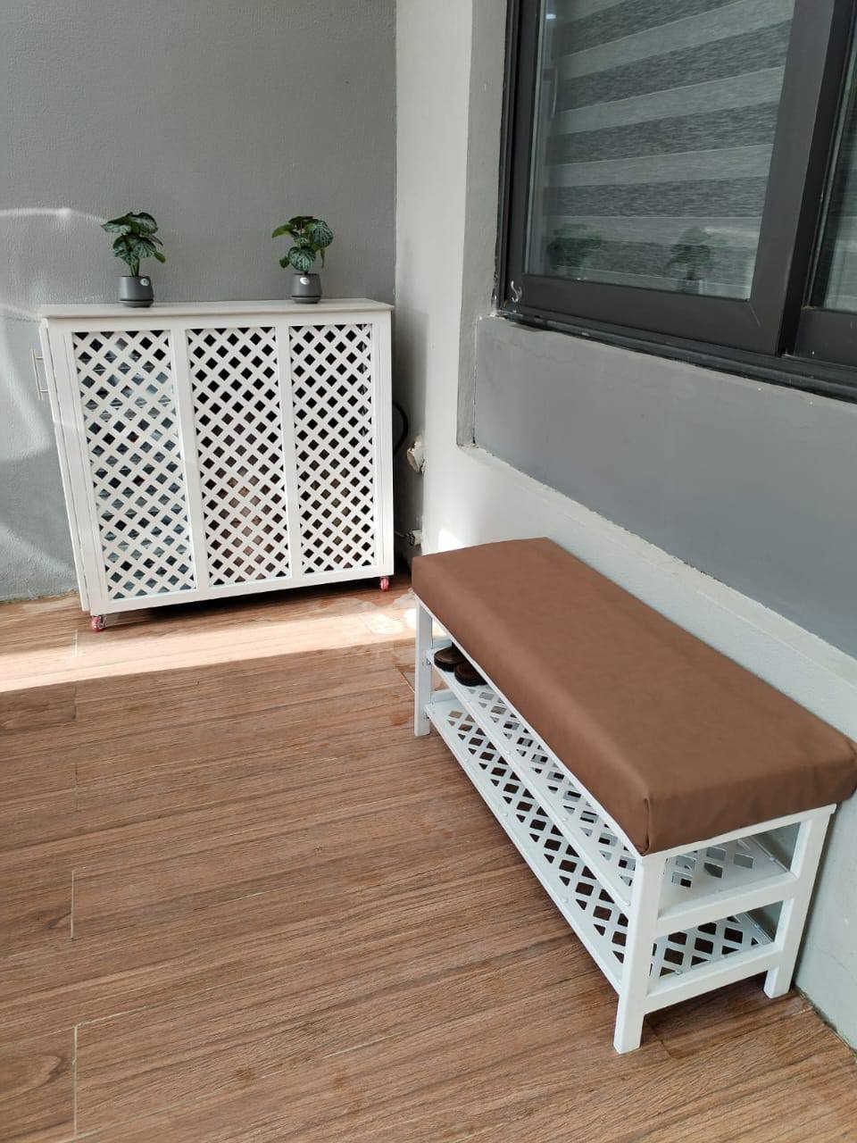 السلام عليكم ورحمه الله وبركاته
يتوفر أغطية قناني غاز 
الغطاء حديد ثقيل و CNC 
السقف بورسلين يتحمل كافه الضروف شمس وامطار غطاء قنينه وحده 
غطاء قنينتين 
غطاء 3قناني ويتوفر ايضا جزامات 
مكاني شارع السوداني ***********ابو سجاد
