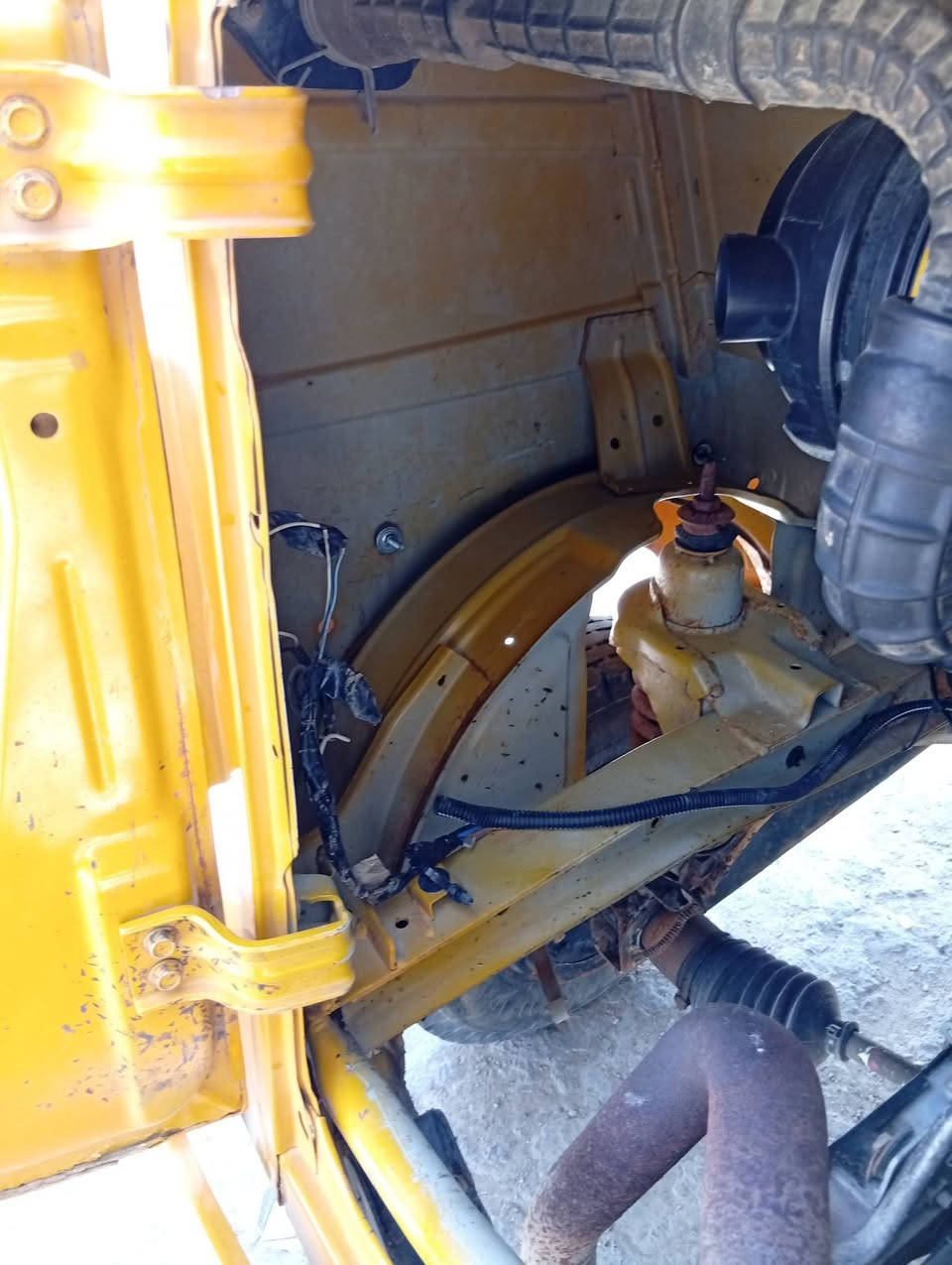 اسلام عليكم شباب تكتك للبيع موديل 21 تكتك مكفوله من الصبغ مكينه مكفوله من التنقيص  والتبخير مجفت بوش وبستم شركة تكتك خير من الله جادر جديد دوشمه تخم تاير جديد باتري جديد تكتك حلوه احلى من الصور رقم واسط مكاني العزيزيه السعر 6 و800 وبيها مجال لشراي يتصل هذا رقمي ***********
