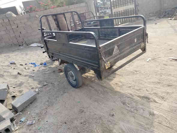 ستوتته للبيع لون اسود شاصي ومحرك MTR بدي چمره الستوته كفاله كلك الستوته خير من الله مكفوله عن السرقه واتكاتب وياك السعر 550 وبيه مجال مكاني بابل الكفل للتواصل ***********
