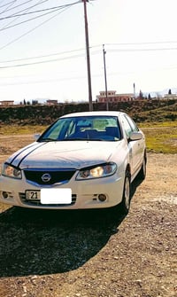 نيسان صني • ٢٠١١ • بدون صبغ