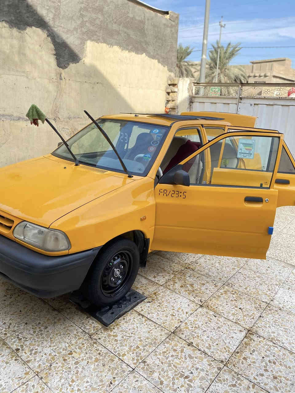 سلام عليكم سايبا 2023 مكفوله كفاله عامه ما عدا البارد بالبنيد ما مبدل نفسه وما مبين وتخم تاير باتري جديد دوشمه جديده منضومه غاز جديده كامله مكمله السياره جاهزه واحله من الصوره كبل للشارع هيئه غرامات مصفره وع الشرط كير و مكينه مكفولات بأسمي السياره سعرها 68 وبيها مجال قليل مكانها الديوانيه الجلبيه للاتصال والاستفسار
***********
