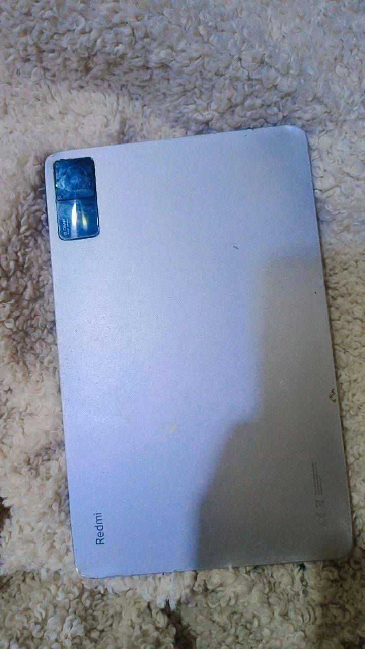 للبيع Redmi Pad (شاومي)
📱 نظيف ويشتغل 100% ويشتغل ببجي 60فريم
📺 شاشة 10.6 إنج FHD+
⚙️ معالج Helio G99
🔊 4 سماعات Dolby Atmos كامرة امامية وخلفية
🔋 بطارية 8000mAh
📦بدون كارتونة 
📚 مناسب للدراسة واليوتيوب
💰 السعر: 100,000 الف
📍 المكان: (حي السعكري شارع ستين) 
📩 المراسلة خاص


**إذا كنت صاحب هذا الإعلان وتريد حذفه لأي سبب، رجاءا أرسل رسالة إلى الدعم الفني**