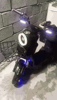 دراجه شحن للبيع الاتصال على رقم ***********
