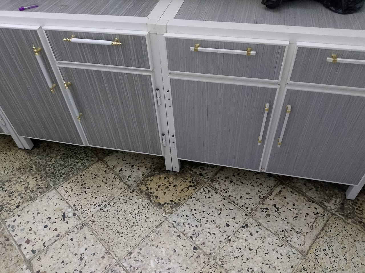 للبيع مكاني زعفرانية كلشي بسعره
الغراض كلهن انظاف ماصارلهن هواي من اخذتهن 

للتواصل واتساب

 ***********
