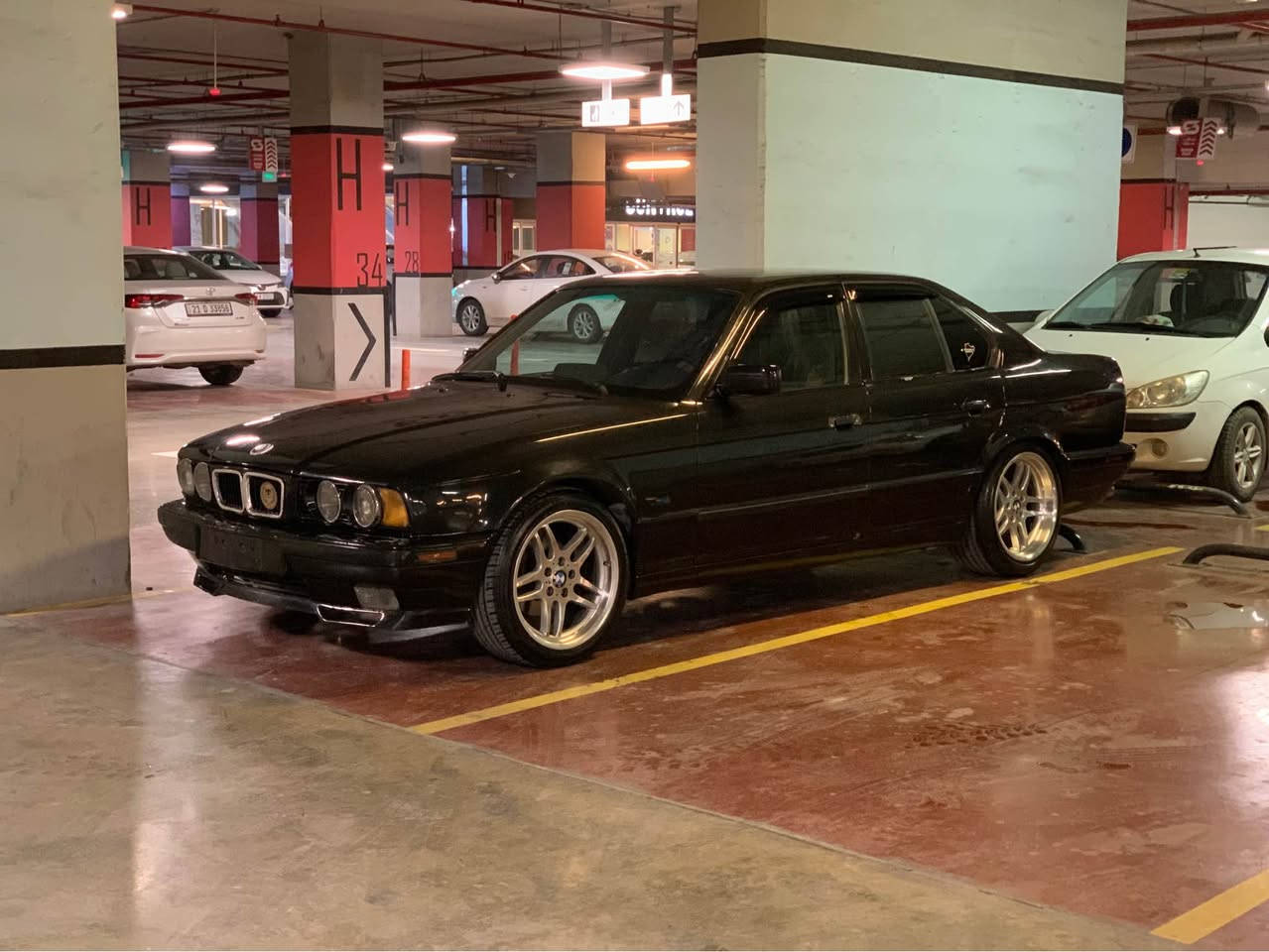 1994iA
525 دیجیتاڵ ئۆتماتیک 
4جام کارەبا 
دەبڵ ئێرباگ 
دەبڵ چەکمەجە 
کوشن جلدو سیاحی و هیتەر 
هۆکی بیلادی 
بەگلایت سپی 
تەبریدی ساردو گەرم 
ڕەقەم سلێمانی  
لە سلێمانیم
سعری ٥٦ معامەلە 
*********** السليمانية, العراق
