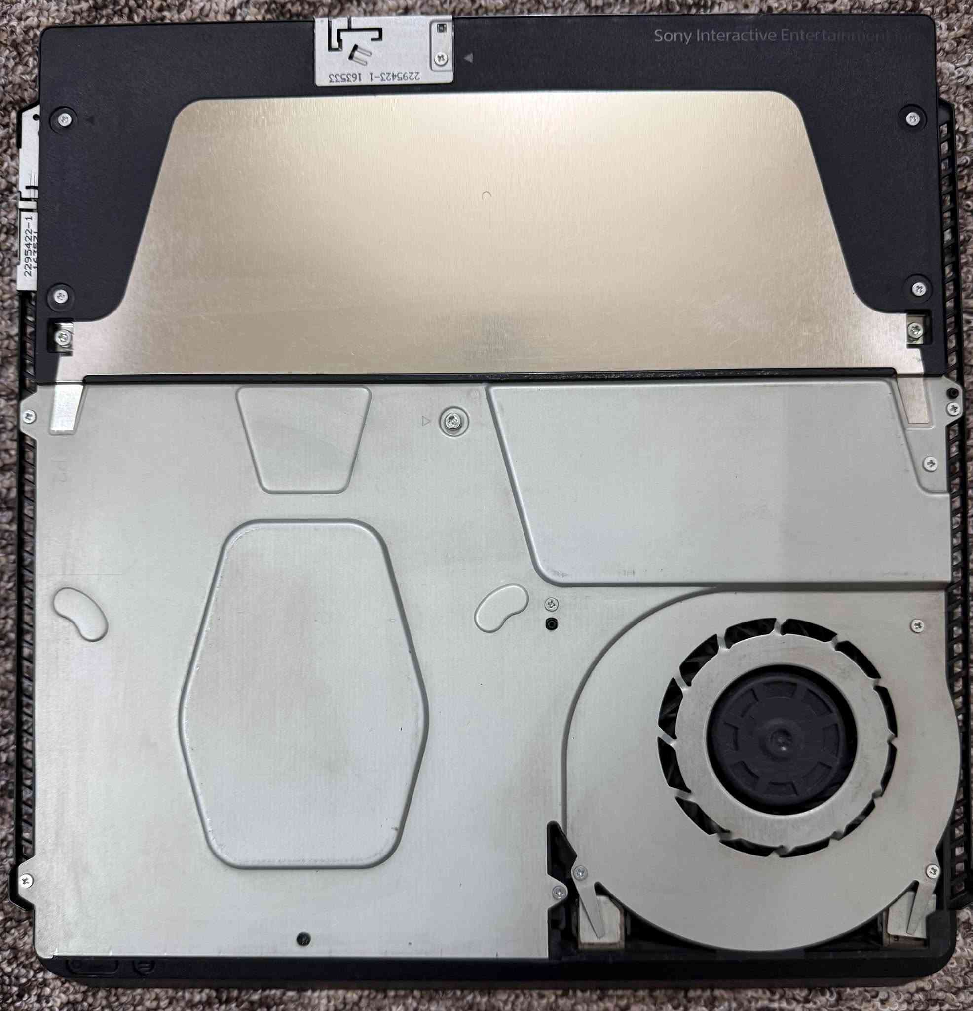 السلام عليكم🙋🏻‍♂️
اعادة النشر بسبب المزعطة 🔞

{ بلي 4 سلم }  امريكي واحد تيرا اخو جديد 

تحديث اخر اصدار قليل مستعمل على وضع الشركه غير داخل للتصليح مع الجوستكات الاصليه

الجهاز ممهكر بلادي رجاءً لحد يدخلي يكلي مهكر ❌❌❌❌

  للاستغسار خاص رجاءً


**إذا كنت صاحب هذا الإعلان وتريد حذفه لأي سبب، رجاءا أرسل رسالة إلى الدعم الفني**