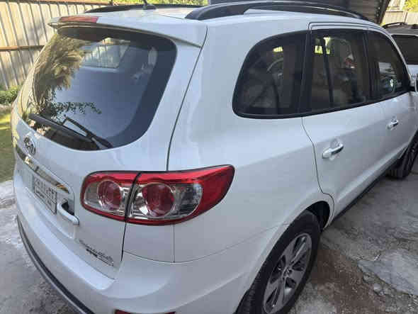 السلام عليكم
✅سنتافيا 2012 للبيع  خليجي
✅باسمي رقم بغداد  
✅مكفوله من الضربه او الصبغ وتبديل حتى الدعاميات مكفولة
المواصفات:
‏✅ 6v /3500  حجم المحرك  
‏✅ 4x4 
✅ دشبول صاج
✅  سبعة راكب 
✅ 3 قطع تبريد 
✅تحكم استيرن جهة
✅ثلاجه بلجكمجه
✅ماشيه 131 الف
✅بغداد الكرادة
✅فتحه قمارة
السعر١٨٠ وبيها مجال
***********
