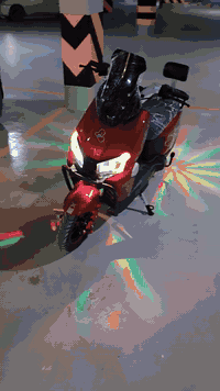 السلام عليكم صاعقة للبيع 
الدراجة ما صارلهة شهرين عندي ماشية الفين الدراجة زيرو الدراجة مكفولة كفالة عامة و اطيك ضمان رايتهة 900 الف و بيهة مجال بصيد حك الجية وخسران بيهة الله شاهد ومستعجل على بيعتهة

العنوان: بغداد المنصور شارع مطار المثنى 

التواصل: و اتساب فقط ***********
