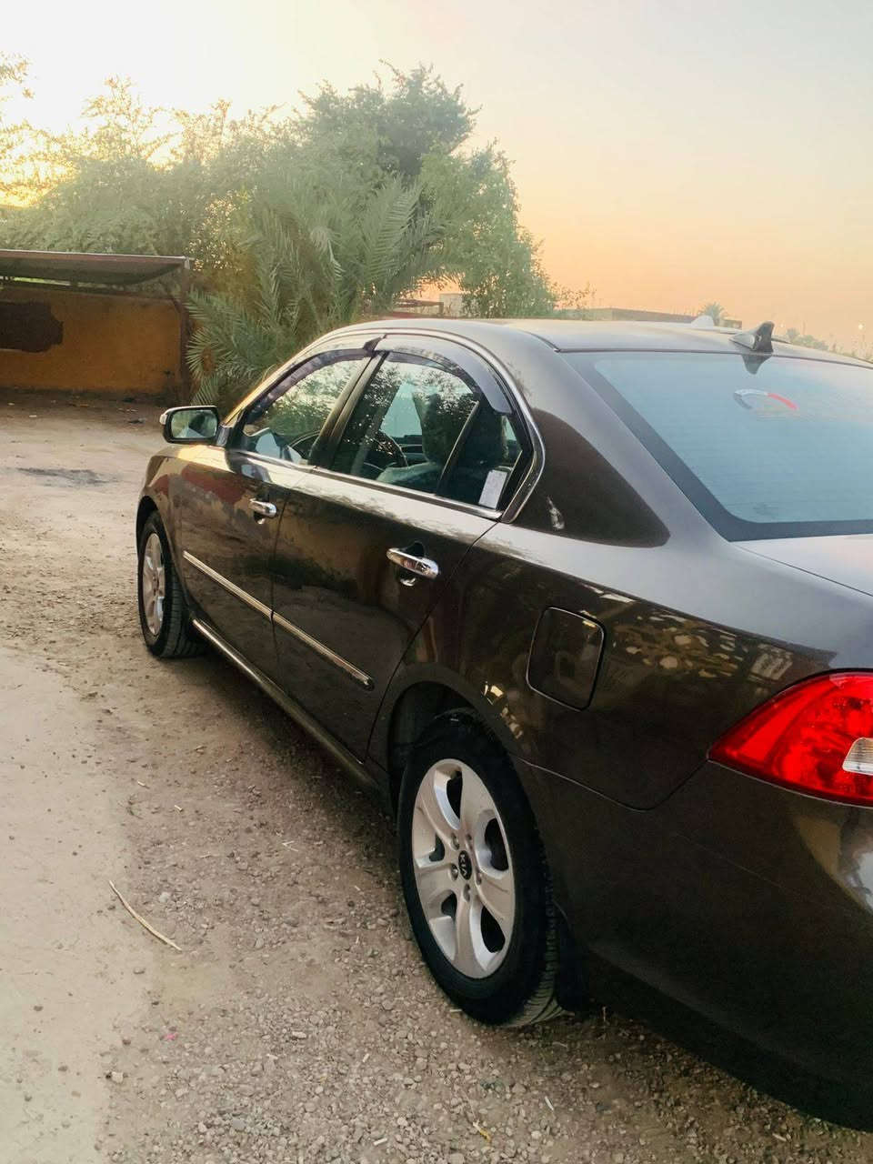 سلام عليكم اوبتيما لوتز2009 رقم قاسيه سياره كفاله من صبغ وضربه بيه بارد فقط وجراد سياره رادله ترتيب عنوان سياره بصره سعر المطلوب 98ورقه رقم الهاتف ***********
