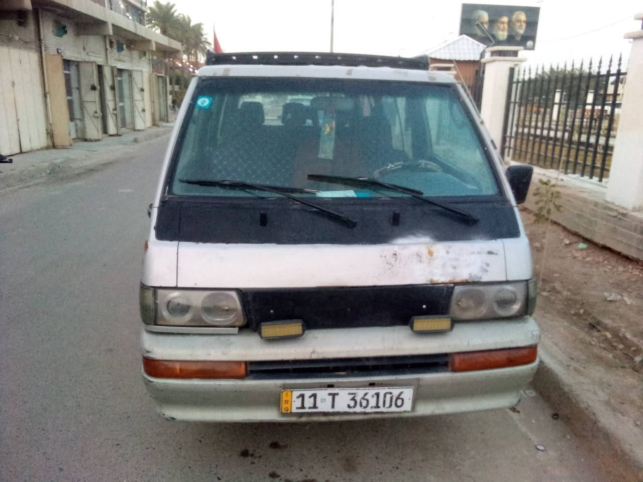 سياره للبيع ميسوبيشي باص رقم انكليزي حمل كير محرك مضبوط  سعر 33 ورقه
عنوان / بغداد المحمودية
***********
