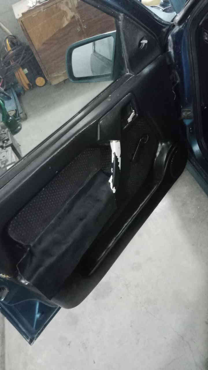 ئە و گوڵە بۆ فرۆشتن  16قایش پانی 93 علوجە    نرخ    15    سە یارە کە بڕاوە یە   ئڵوو گۆڕ ناکە م تە نها فرۆشتن کە مشتە ری نیت تکایە بزارمان مە کە*********** بشدار
