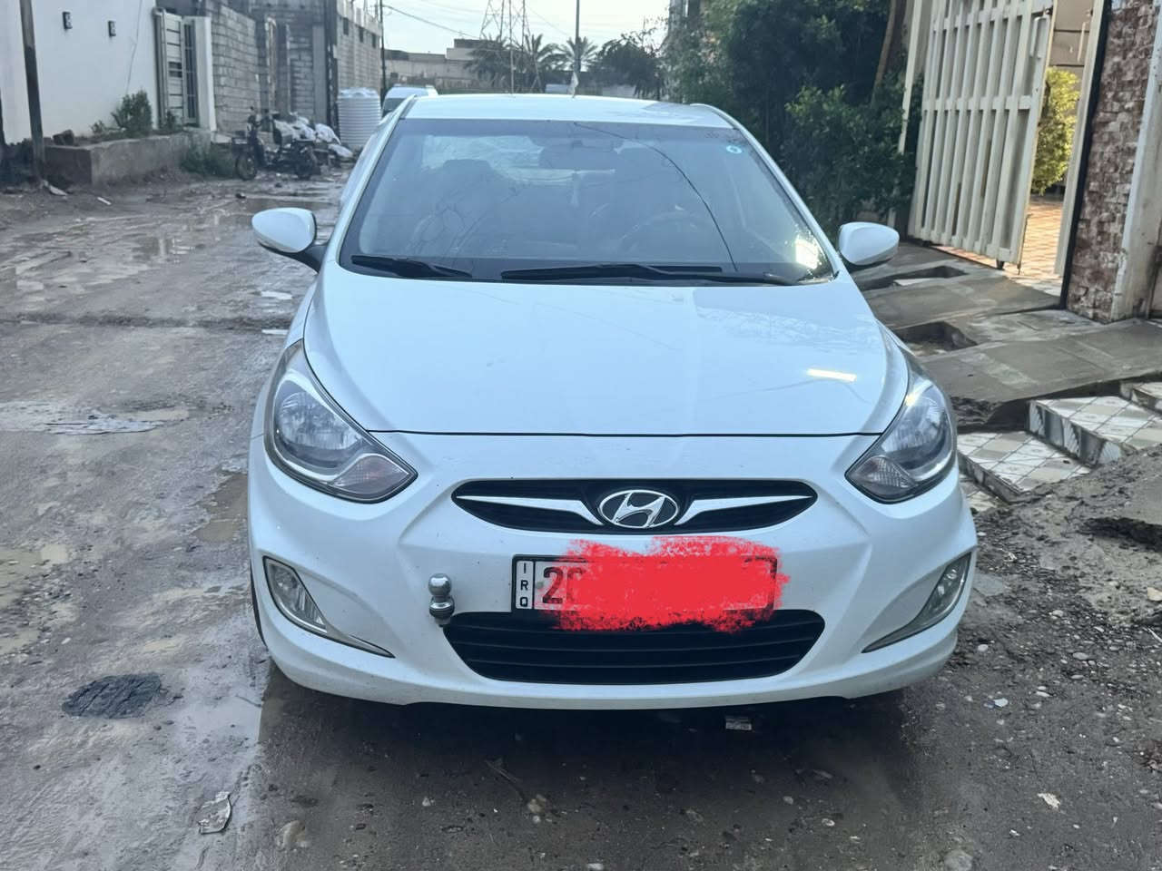 السلام عليكم 
اكسنت 2105 كفاله عامه بدون صبغ بدون تبديل بيها شخص بسيط فقط اصبع مكحل 
محرك 4 سلندر 1600
كير و محرك جدا نضيف
تدفئة تبريد

رقم ديالى انكليزي 
***********
