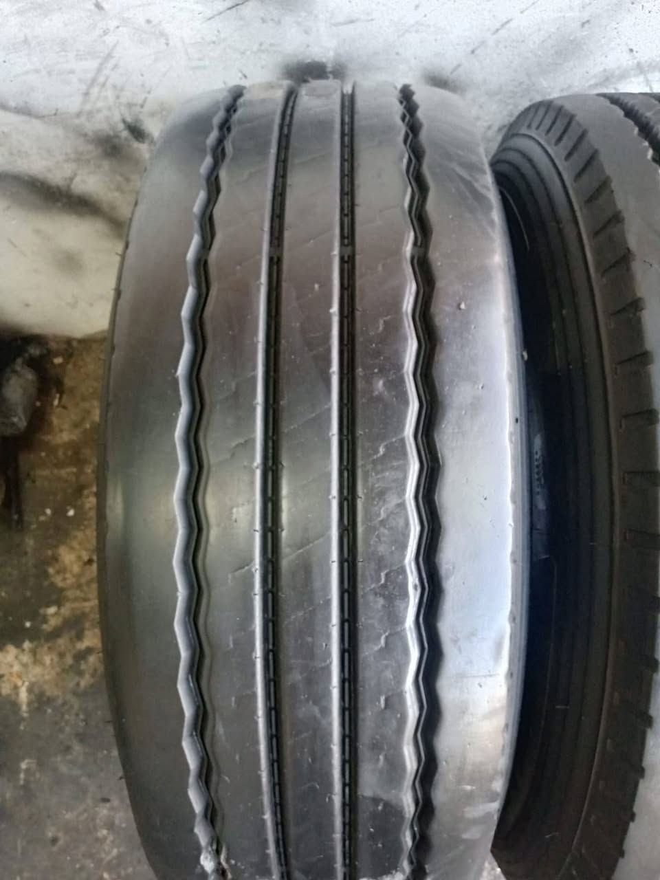 جوز كوشوك بلون 385 على 55 على ~```22```~ ونص تاريخ 24 ولا رقعه جنطات _ستيرنج_  الماني كوشوك وكاله 0787488811


**إذا كنت صاحب هذا الإعلان وتريد حذفه لأي سبب، رجاءا أرسل رسالة إلى الدعم الفني**