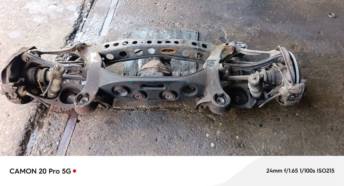 من رخصت الادمن عربانه خلفيه اوربي م مارسدس دبلات هودروليك الي تفيده ياخذه ***********0ل كصه
