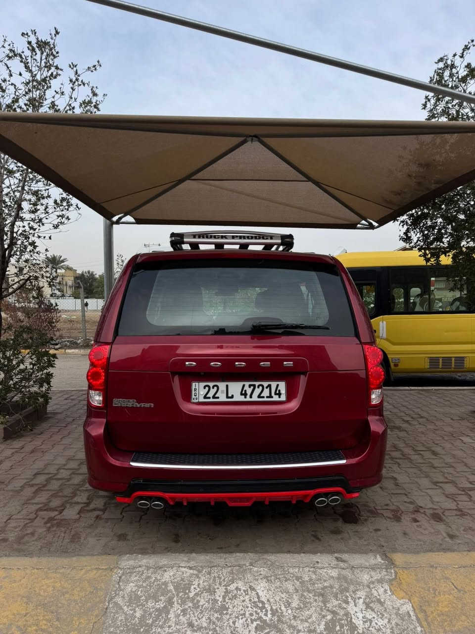 للبيع دوج كرفان موديل 2016 فول موصفات سيارة جديدة رقم اربيل الجديد سنوية بسمي محرك كير مكفولات تخم تاير صدر كله جديد وارد امريكي حادثة جاملغ وباب بيه قطعتين كلير من امريكا بجم كبس سيارة جاهزة تبريد مكان سيارة بغداد الرصافة سعر 120 رقمي 
***********
