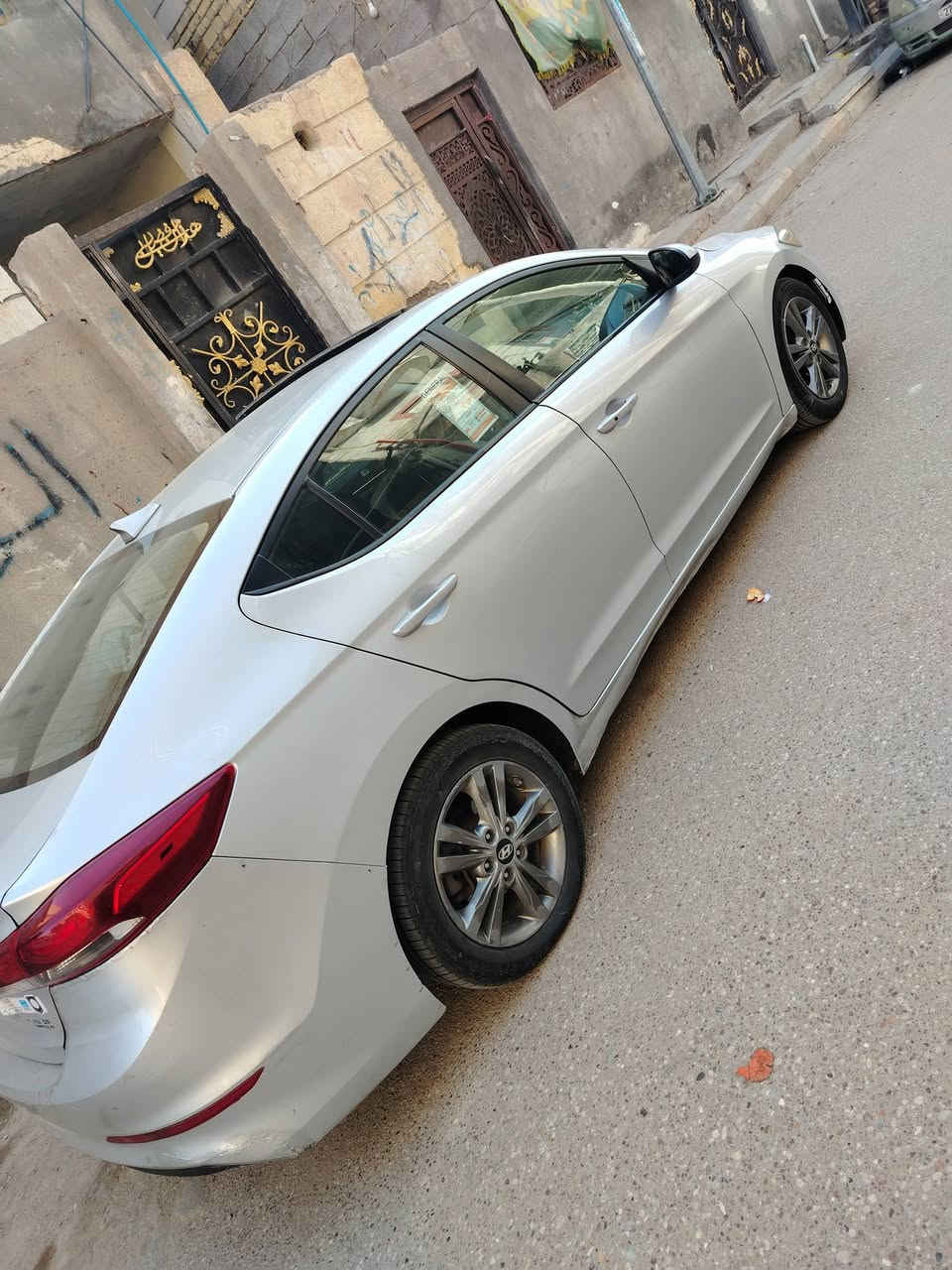 سلام عليكم انتره 2018 سيار  جديده مكينه وكير وحداديه وتبريد كمله سياره سونار بل منشور جملغ وبنيد والباقي مكفول فول واحد عل واحد سياره تحويل ثاني يوم مروس اب صفر وهذ رقمي *********** سعر 112 وبيه مجال الشراي
