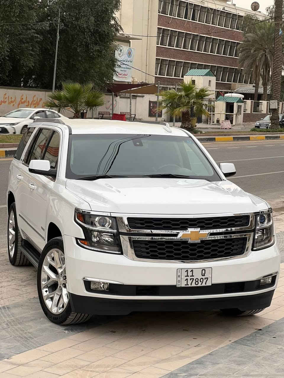 السلام عليكم رمضان كريم
تاهو فدرالي 

موديل 20 مرقم بغداد وجاهز دخول جديد 

وارد أمريكي 

حادثها صبغ قطعتين ونص بدون تبديل بدون ايرباك 

ماشيه 105 

كير مكينه صدر تبريد كهربائيات كله بلاد 

مكينه المرغوب 5300 

ويل كروم حجم 22 

زنون 

بروجكتر 

شاشه 

كامرا 

حساس 

قاصه 

هوك 

جلد 

ترايش نيكل 

السياره جاهزه ونضيفه بالعافيه عالياخذها 

ملاحظه كل شي اكو بلسوك بس النظافه والموديل يحكم 

عندك مراوس احجيلي بالمعقول كل شي بسعره بيع او مراوس حسب القناعه 

السعر 298 مجال بسيط حك العمله 

شراي اتصل صور الحادث خاص 

*********** مكاني بغداد حي تونس او شارع حيفا
