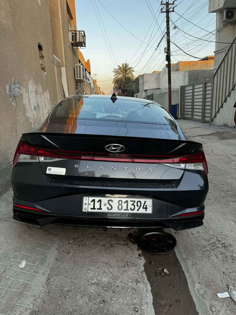 النترا موديل 21  فول مواصفات واحد ع واحد مكينه 2000واردامريكي حادثه موظح بصورة بسمي السعر140مكانه بغداد حي جهاد *********** واتساب
