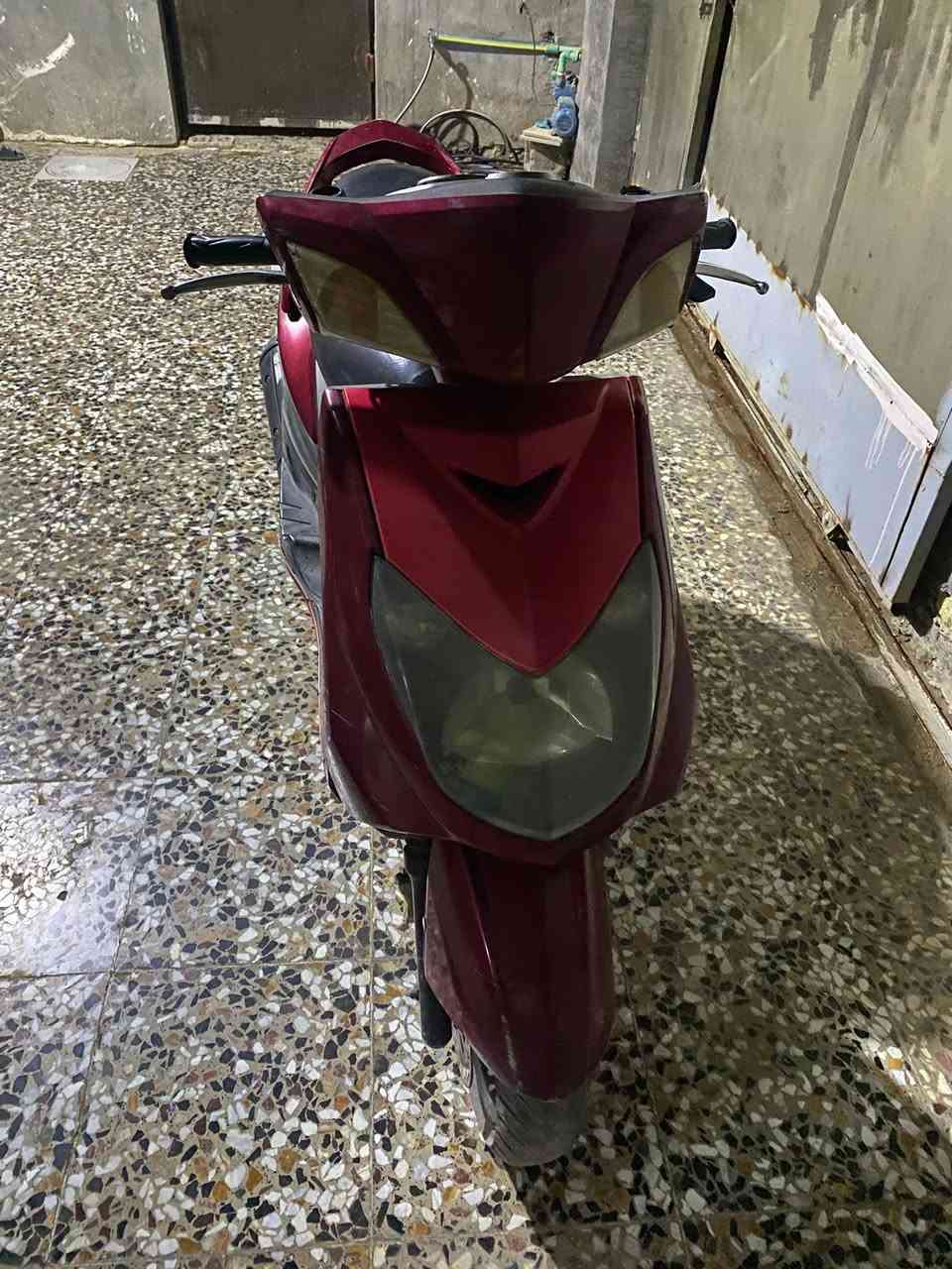 سلام عليكم سكنس فحل نوزل للبيع سعر 400شلعه ومعدل تشك الكاع دراجه خير من الله مايوم وكفتني بشارع صار يومين الباتري مالتها تعبان لازم اجطل يلا تشتغل بَسہ ليوم مادري شجااها ماشتغلت ابيع ع وضعها او للمراوس بوحده ثانيه اي دراجه عادي مكاني بغداد دراجه كلشي شغال بيها وكهربائيات شغاله
***********
