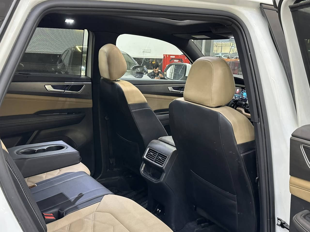 فولكس واكن آطلس كروس

مــودیل 2025 شکل جدید 

‏Volkswagen atlas cross sport  

مواصفات ، كشن تبرید و تدفئة ، صندوق شفت ، قطعتین تبرید ، بانوراما،  هرمان  رادارات امامي خلفي  و٣٦٠ درجة

ابواب خلفي بردات

ماشي 11 الف

محرك آربعة سلندر تیربو 

 صبغ جملغ خلفي صوندوق بلاد

بدون اربگ

سعر 295$

عنوان السياره اربيل 

***********
***********
