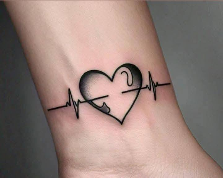 عمل جميع أنواع الوشم والتاتو الاحترافي 1️⃣ 
دورات احترافية لتعليم الوشم وتاتو 1️⃣ 
دورات احترافية لتعليم فن الحلاقة الرجالية 1️⃣
احدث القصات . معالج الشعر . تنظيف بشرة . 
النجف . بنات الحسن ع محلات السور ***********
