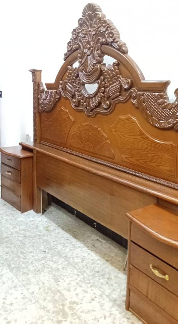 السلام عليكم غرفه اخشاب صاج درجة اولى ٥٧٥ الف بلاش
للبيع غرفة اخشاب صاج بالكامل متكونه من كنتور ابو ٦ وملحق غرفة صاج بالكامل داخل وخارج وظهر غرفه ثكيله درجة اولى كاملة وجاهزة من جميع محتوياتها من الصبغ والتلميع يدات سويجات قفاله كله بالجديد نظيفه كلش داخل وخارج يعني متصرف عليها ولا الف تستلمها جاهزة السعر ٥٧٥ الف وتسوى اكثر #متوفر توصيل بكروة الباب بيتك سارع بالحجز مراسلة الصفحه


**إذا كنت صاحب هذا الإعلان وتريد حذفه لأي سبب، رجاءا أرسل رسالة إلى الدعم الفني**