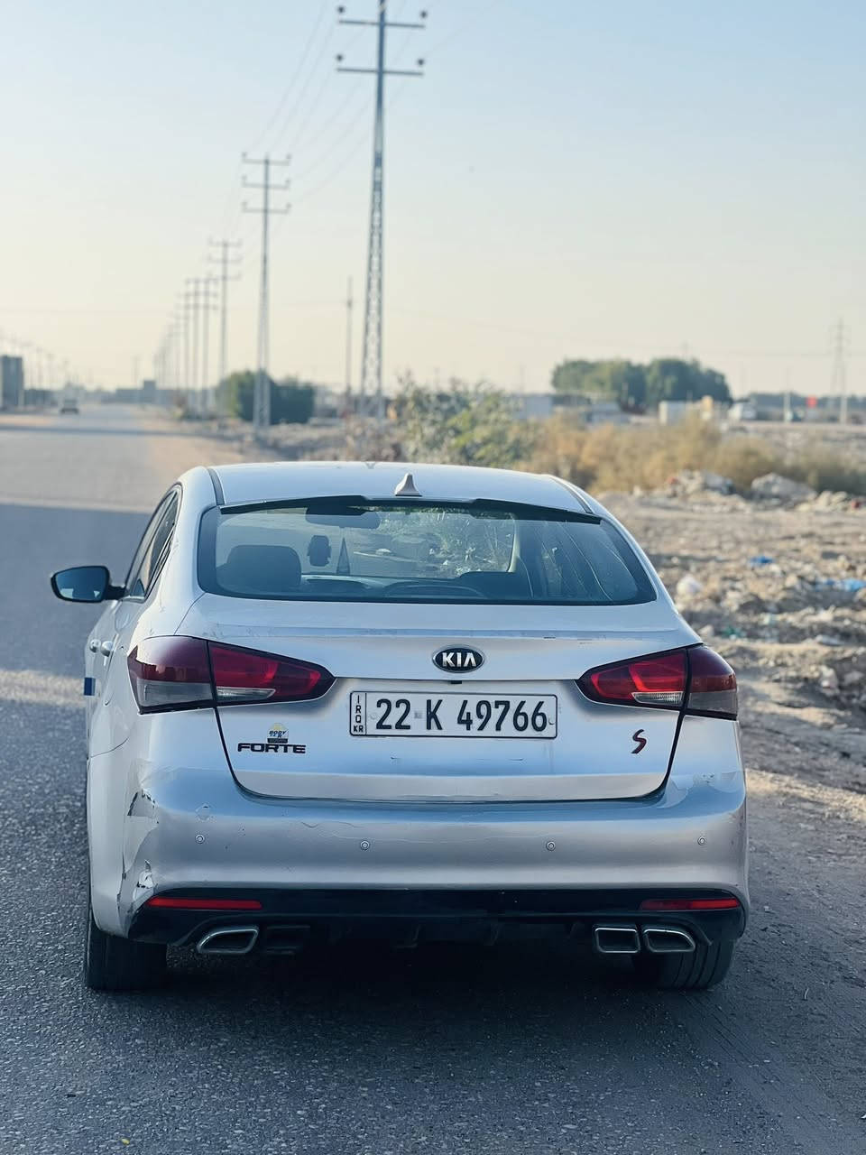 سلام عليكم بيع سريع فورتي 2017كير ومحرك وحداديه كفاله تخم تاير جديد مال جناي جاهزه الاخير تبريد شغال تدفئه سنويه وهزه كله جديد   مكينه 2000دوش السعر98وبيها مجال   
الاتصال***********  
مامتواجد بلخاص 👆👆
مواصفات السياره نص فول غني عن التعريف
